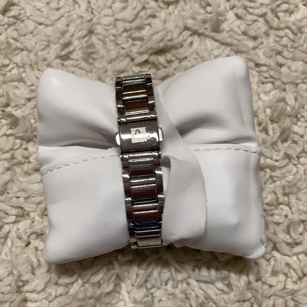 Anne Klein Watch - Picture 3 of 3